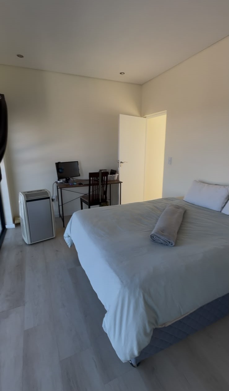To Let 1 Bedroom Property for Rent in Sandown Western Cape